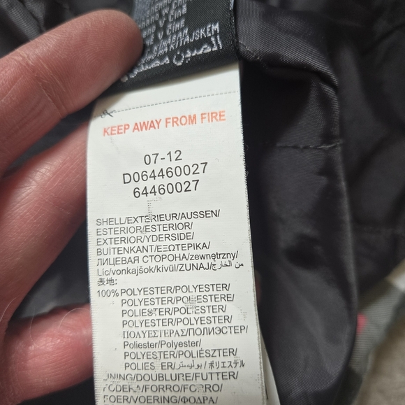 DC Pink, White And Grey Plaid Lightweight Hooded Jacket. Size Small - Picture 11 of 13